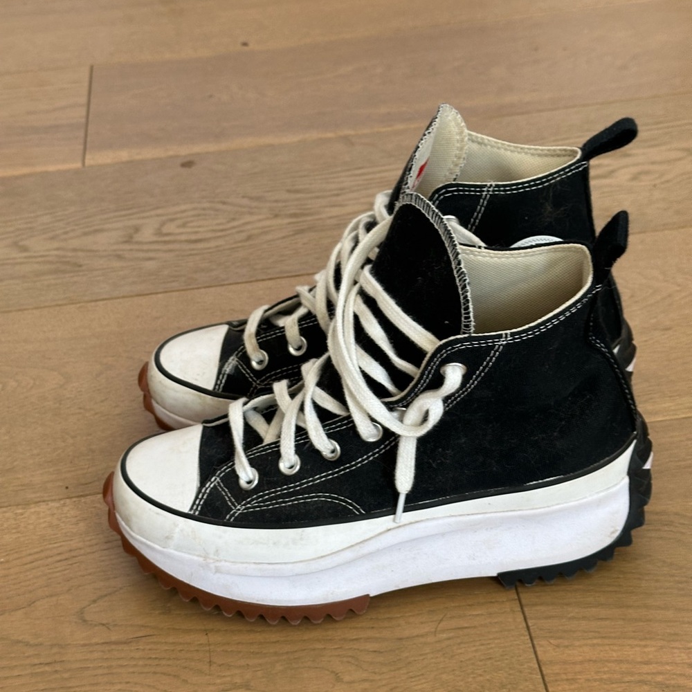 Converse run star hike Black and White High-Top Sneakers